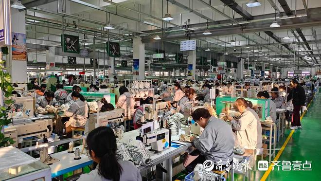 瑟士”中国唯一工厂扎根薛城17年AG旗舰厅年收入超11亿元“亚(图2)
